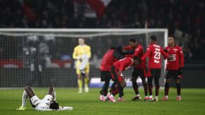 Nice e Monaco escorregam e arriscam perder mais terreno para líder PSG