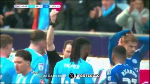 Fatawu renunciou à CAN para se afirmar no Leicester, foi expulso e agora... só volta a jogar daqui a um mês