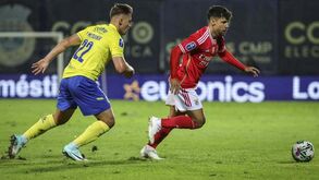 Juan Bernat mostra imagem da recuperação da lesão: «A lutar»