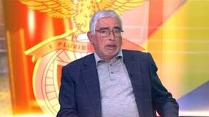 António Salvador e a lateral esquerda do Benfica: «É uma necessidade urgente»