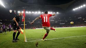 Mascherano deixa convite a Di María para os Jogos Olímpicos: «Seria uma boa forma de se despedir»