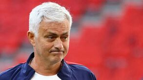 Fernando Nélson 'afasta' Mourinho da Arábia Saudita: «Vai querer um projeto competitivo na Europa»