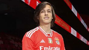 Álvaro Carreras chega entusiasmado: «O Benfica é um clube gigante, tenho muita vontade de começar já»