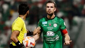 Henderson diz adeus a 816 mil euros por semana e abandona Arábia Saudita ao fim de 6 meses