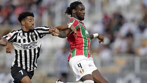 Kialonda Gaspar mantém-se à margem do mercado: «Tem tanta consciência do seu potencial...»