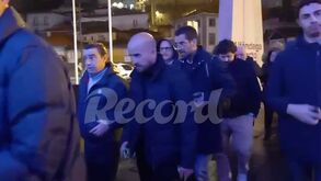 Daniel Sousa, treinador do Arouca, e Nuno Valente já na cerimónia de apresentação da candidatura de Villas-Boas