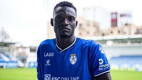 Feirense apresenta reforço nigeriano para a defesa