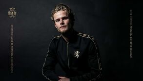 Golden Echo: Sporting lança coleção inspirada no Lotus 97T de Ayrton Senna