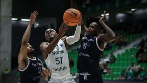 Ovarense surpreende Sporting no João Rocha