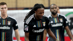 A crónica do Belenenses-Benfica, 2-7: Fruto Silvestre abre o apetite