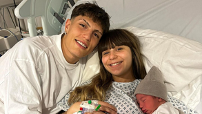 Garnacho e Eva García terminam namoro três meses depois de terem sido pais
