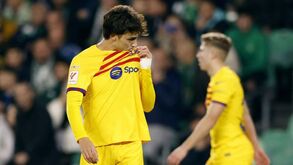 «Deixa-os falar...»: a mensagem de Cancelo para João Félix após o avançado marcar