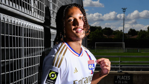 Lyon interrompe empréstimo e 'despacha' Diego Moreira de volta ao Chelsea