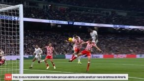 Real Madrid-Almería investigado: lance polémico não foi ao monitor mas áudio do VAR veio a público