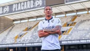 Clinton deixou o plantel do V. Guimarães