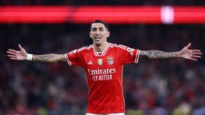 Di María agradece aos colegas: «São eles que correm por mim»