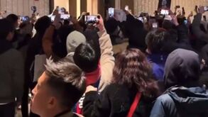 'Ronaldomania' na China: adeptos eufóricos chamam pelo craque português 