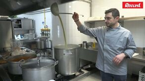Como se alimenta uma competição: reportagem com empresa de catering da Allianz Cup