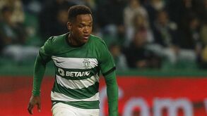 Reforço para as mãos de Amorim: Geny Catamo já está em Lisboa