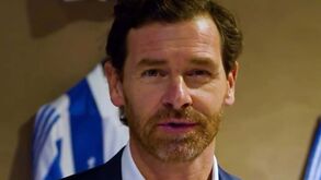 André Villas-Boas faz convite a sócios e adeptos do FC Porto: «Venham visitar a nossa sede»