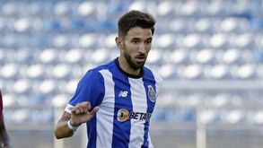 «Vamos Presidente!»: Grujic declara apoio ao candidato à presidência do... Gil Vicente