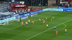 Esteve na mira do Benfica e agora marcou às águias: o golo de Guitane que colocou o Estoril na frente