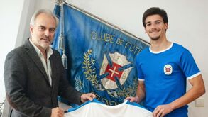 Pedro Carvalho renova contrato até 2025