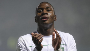 Koindredi na decisão da Allianz Cup adia saída de Essugo