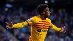 Alejandro Balde vai ser operado e desfalca Barcelona até final da época