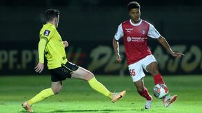 Chissumba sempre a celebrar: festejou em Leiria e depois foi decisivo para Sp. Braga B avançar na Liga 3