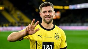 'Hat-trick' de Füllkrug coloca Borussia Dortmund no 4.º lugar da Bundesliga