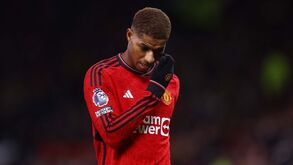 Rashford em apuros: avançado foi apanhado em festa e disse a Ten Hag... que estava doente 