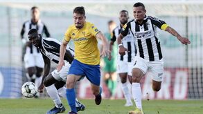 Estoril oficializa saída de Rodrigo Martins