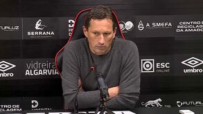 Roger Schmidt: «Gosto de ver os jogadores do ataque em forma, como o Marcos Leonardo...»