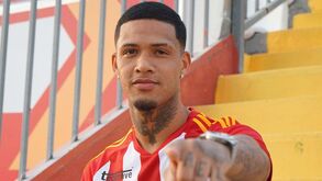 Oficial: Samuel Granada é reforço do AVS SAD