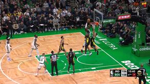 Neemias Queta brilha com dois afundanços na vitória dos Celtics sobre os Pacers