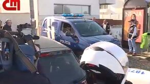 Carros de luxo, cocaína e uma arma de fogo: PSP revela resultado das buscas desta manhã no Porto