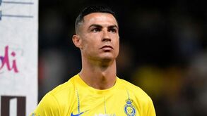 Cristiano Ronaldo falha duelo com Messi: 'última dança' fica para depois