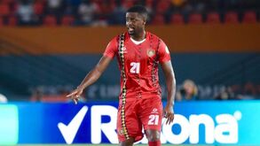 Nanu no E. Amadora até final da época