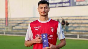 Sporting de Braga renova com André Lacximicant e empresta-o ao Casa Pia