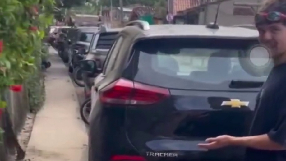 Vídeo publicado nas redes sociais do brasileiro