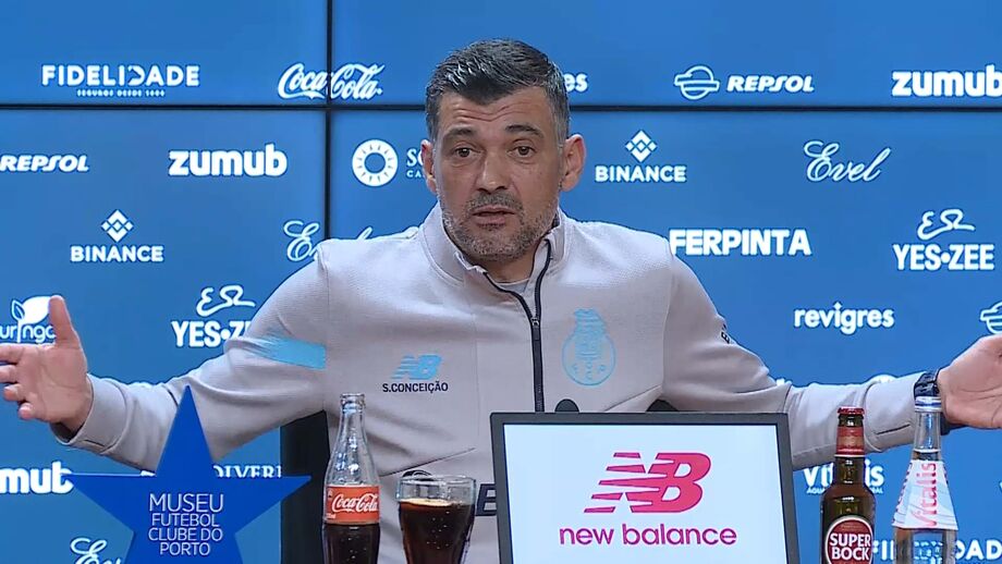 Técnico do FC Porto defende balanço de compras e vendas do clube durante o seu legado