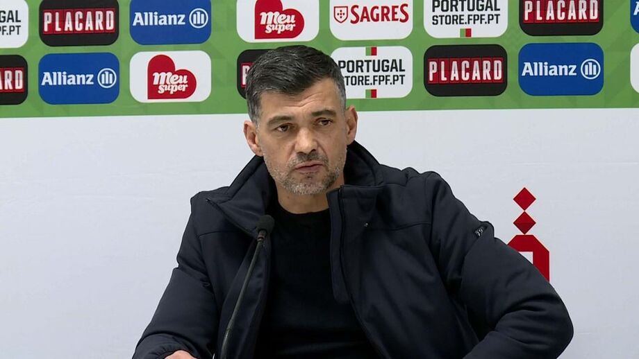 Treinador do FC Porto agradeceu apoio dos adeptos presentes na Amoreira