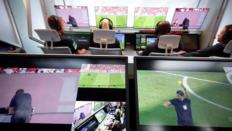 VAR pode deixar de ser utilizado no futebol