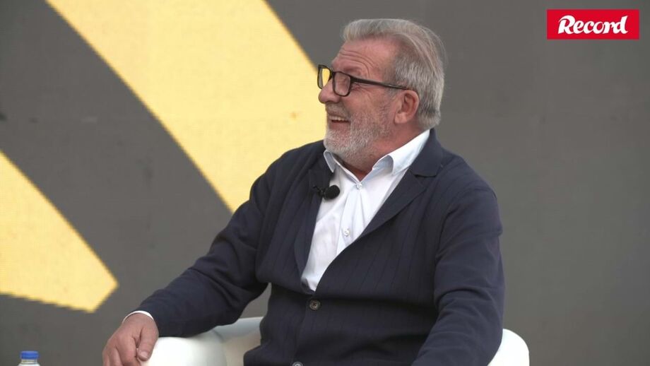 Antigo internacional partilha episódio curioso no 'Record Talks Allianz Cup'