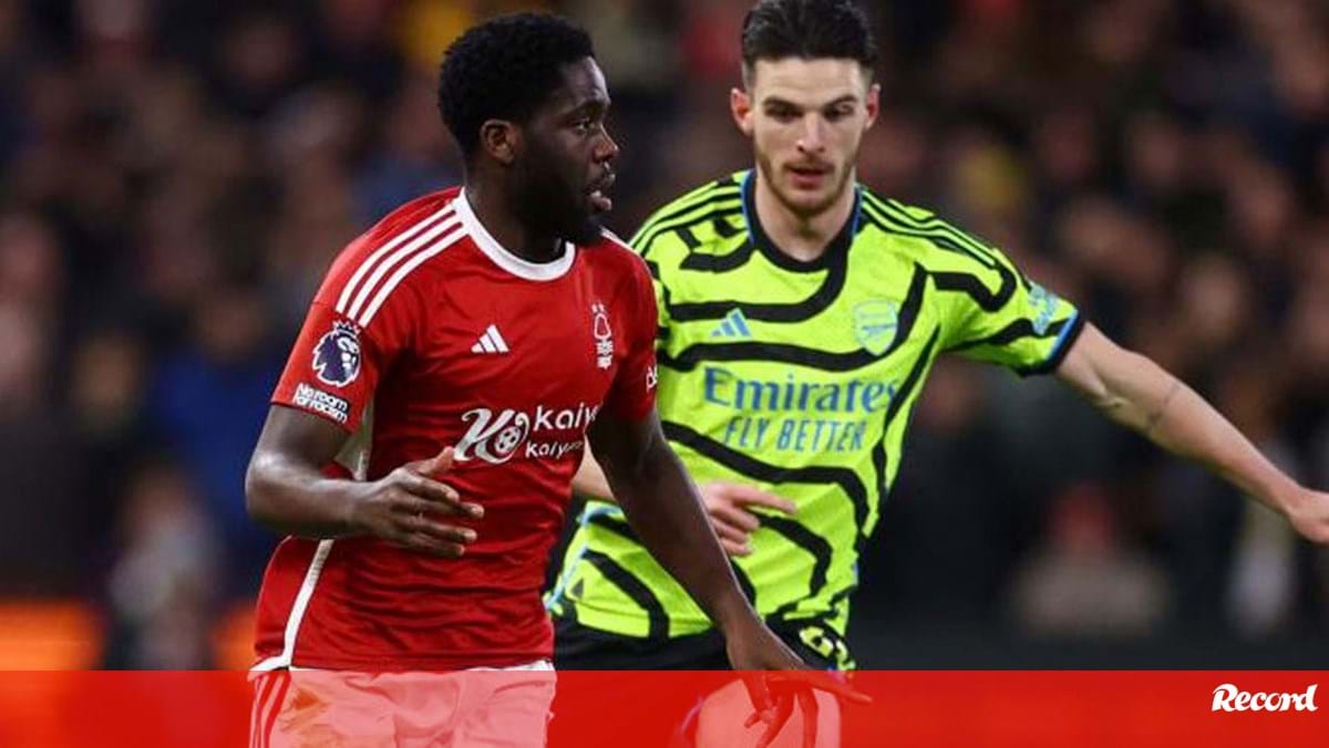 Orel Mangala deixa Nottingham Forest e ruma ao Lyon até final da temporada