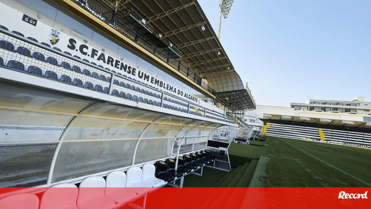 Tribunal Arbitral do Desporto absolve Farense de castigo por insultos racistas