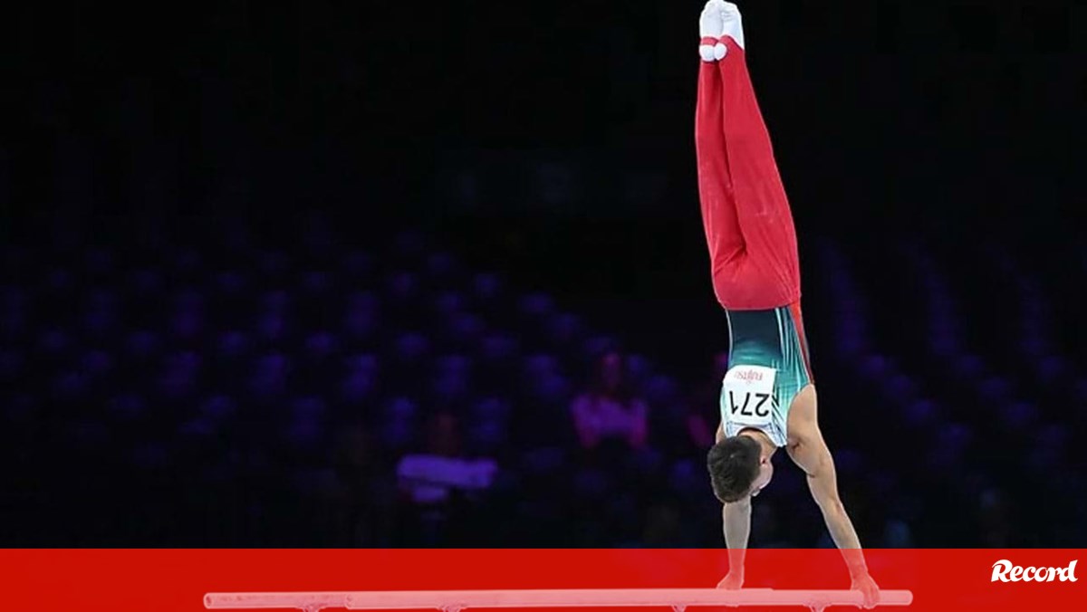 José Nogueira em 19.º no exercício de solo da Taça do Mundo do Cairo