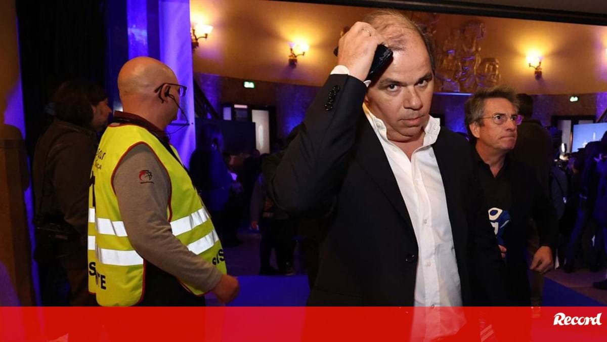 João Rafael Koehler questiona legitimidade de títulos do Benfica: «Como é que mais ninguém se indigna?»