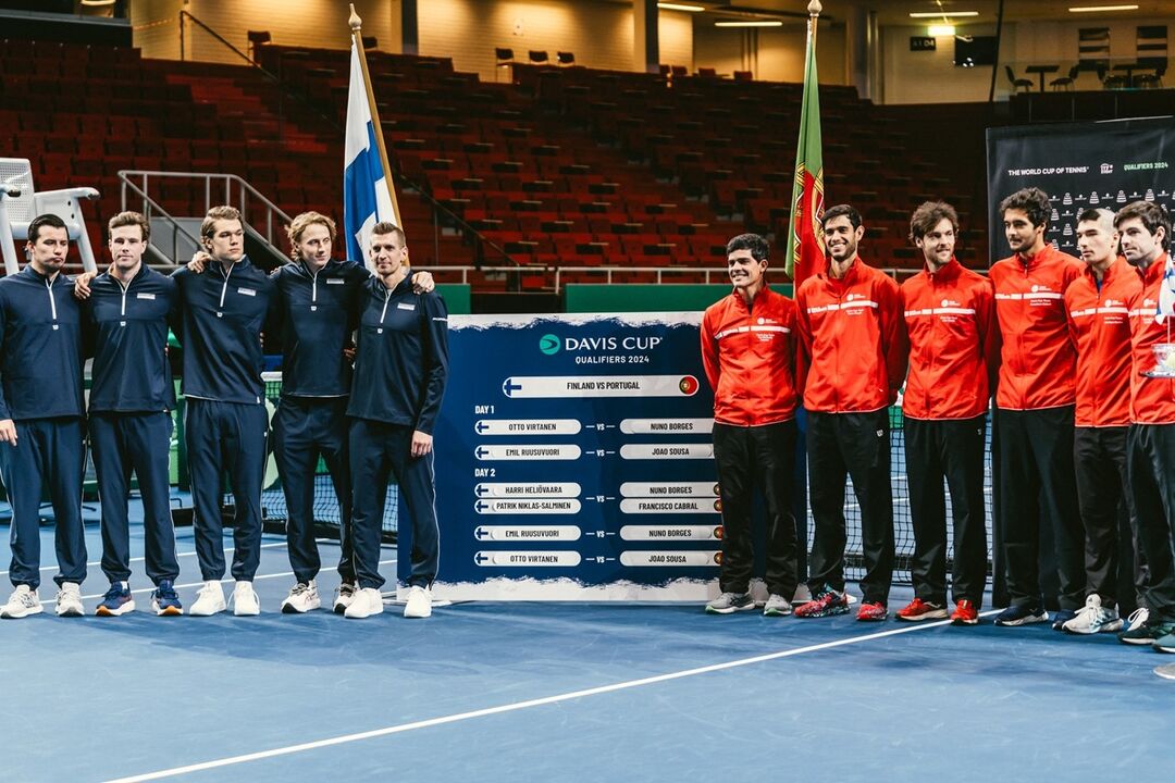 /fotosrecord/Fotos/2-50232163#e308b6c6836c9bff46a187db37167f8e (20248838) (Milenium)